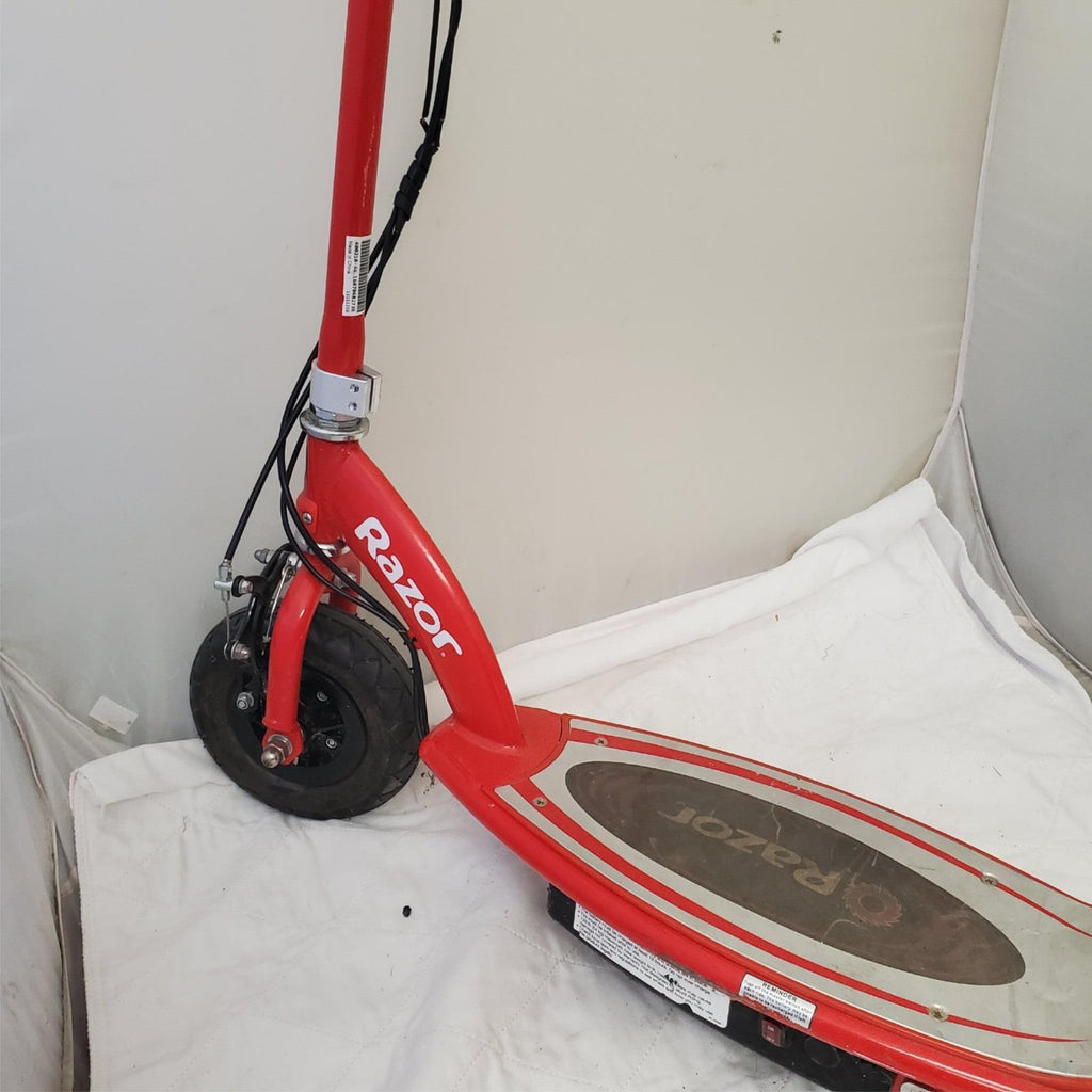 Razor E100 Motorized 24V Red Electric Scooter