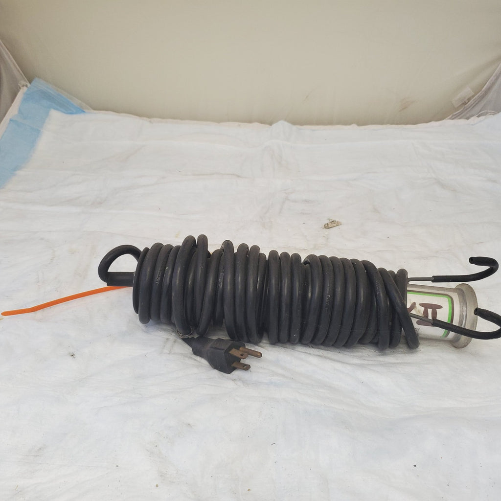 Vintage General Manufacturing Stubby II 13 Watt Fluorescent Light