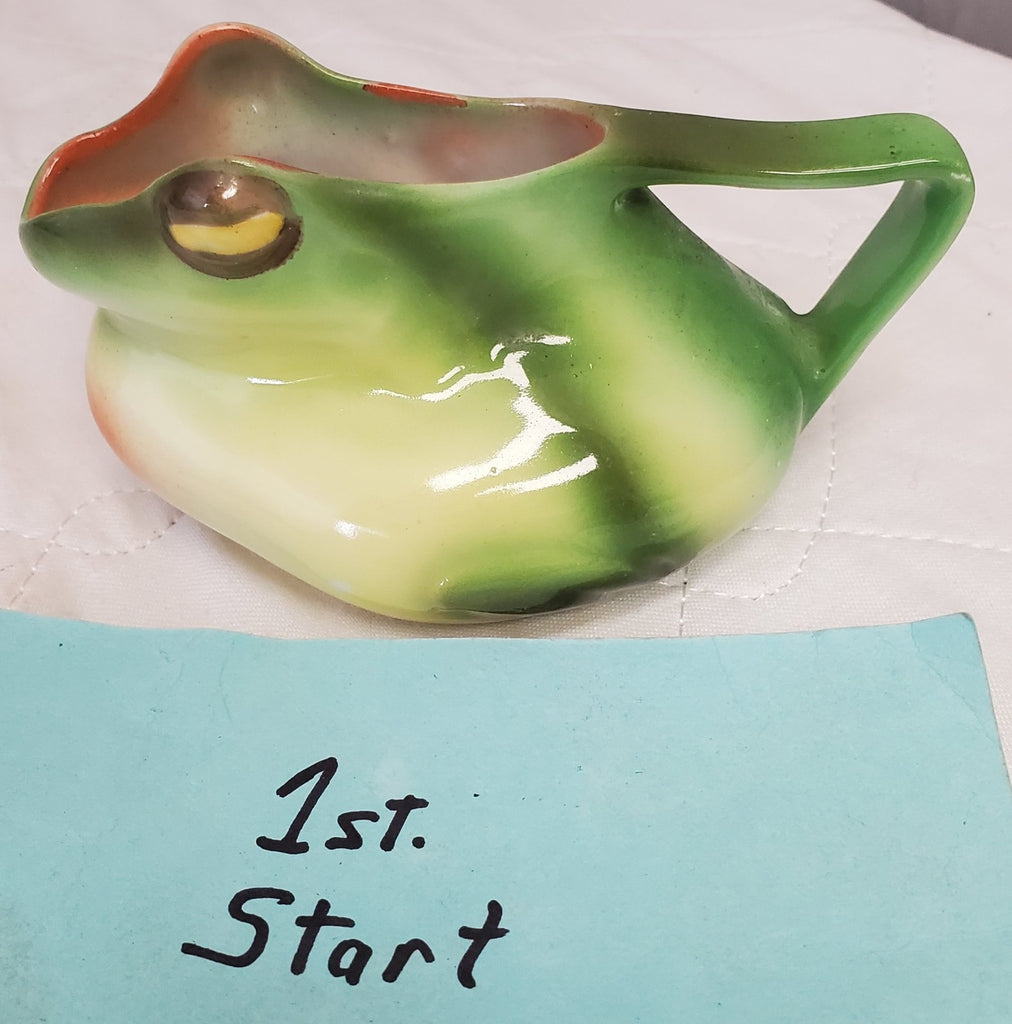 Antique Vintage Royal Bayreuth FROG Creamer Mug