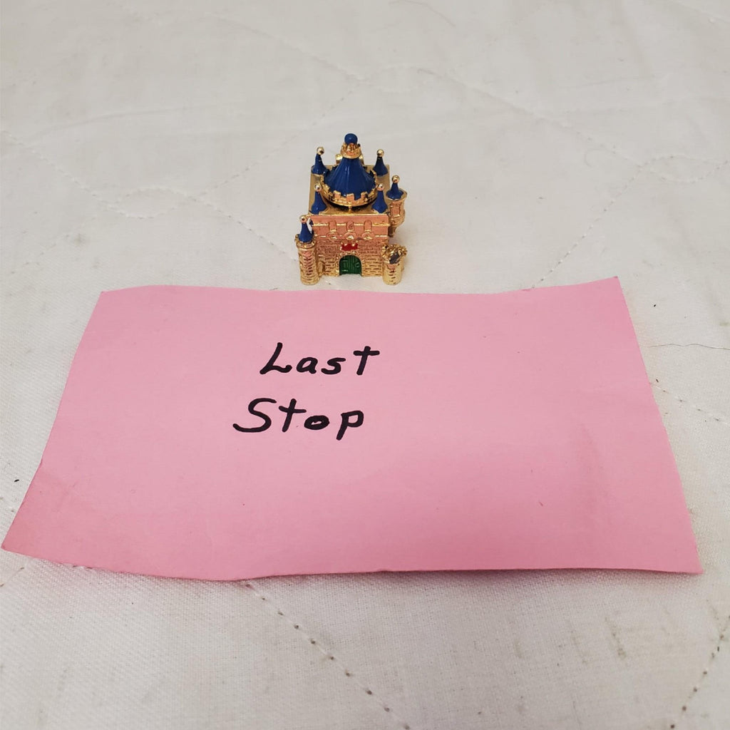 Vintage MSI 1987 Miniature Metal Castle Gaurd Princess Figurine Trinket Box