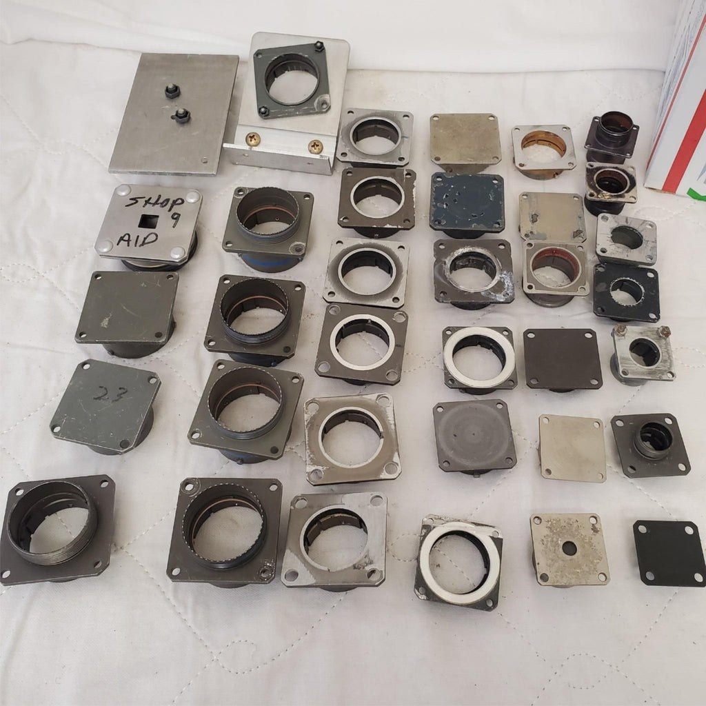 Lot of Cylinder Pipe Muffler Connector LOT 633