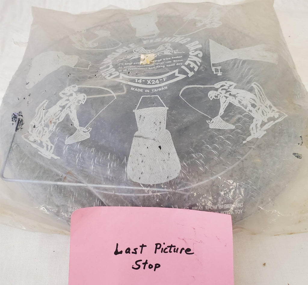 Floating Collapsible Wire Fishing Basket 14"x24"