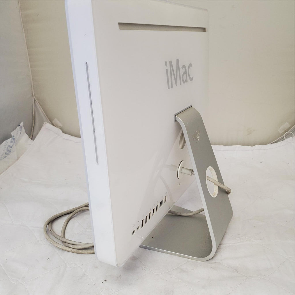 Apple iMac 17 in All In One Computer White Good Condition