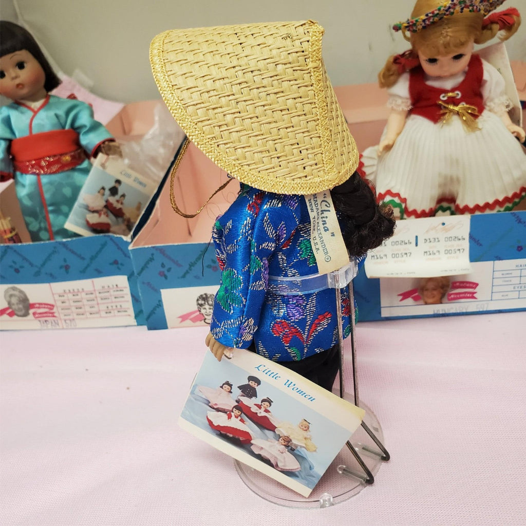 Set Of 4 Vintage Madame Alexander Miniature Showcase Series Dolls