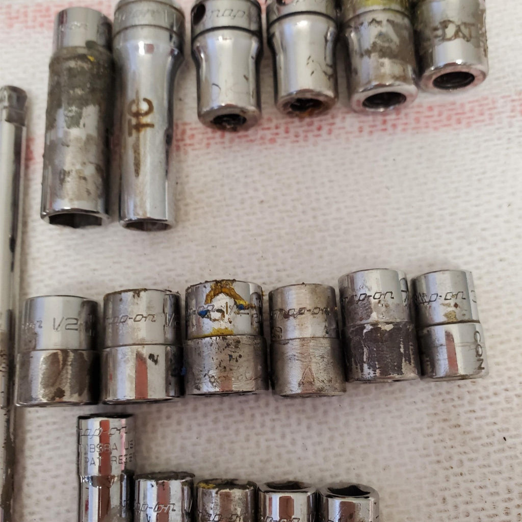 Lot of 27 Snap-On Mixed Hand Tools Socket Set, Wrenches, Ratchets LOT-1043