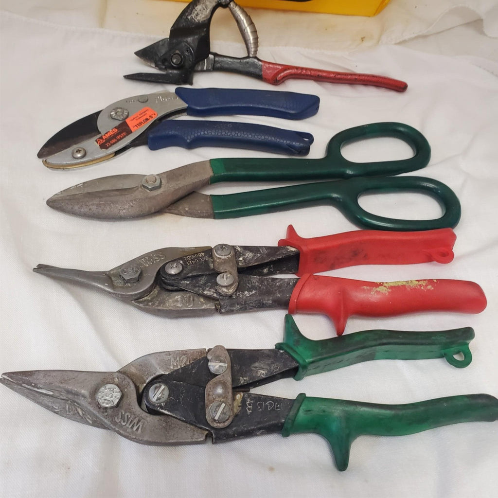 Lot of 5 Metal Snips Shears Pruners Tin Cutting Tools LOT-855