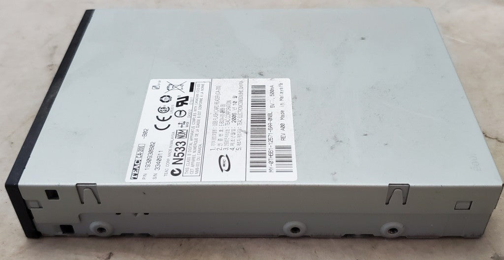 Dell TH661 0TH661 / TEAC CA-200-B02 Multi Media Card Reader 1930930B02