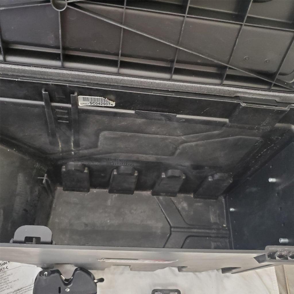 UnderCover Swing Case SC205P Passenger Side Ford Super Duty 2017-C