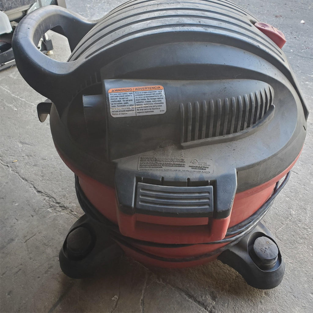 CRAFTSMAN 2.5 Gallon 1.75 Peak HP Wet/Dry Portable Shop Vacuum (1)