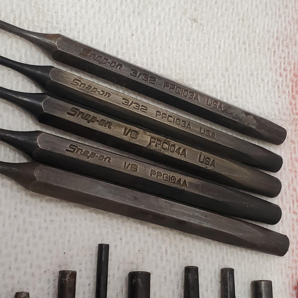 Lot of Assorted Snap-On Tools Starter Punch Flat Chisel Kit & Pillers LOT-1045