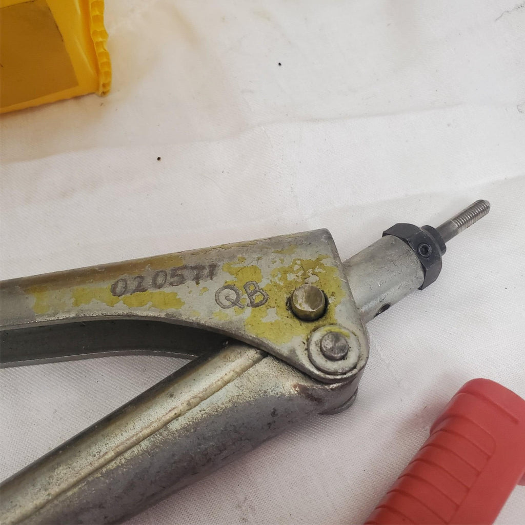 Lot of 2 Speed Driver Rivenut & Blue Point HPS202 Swivel Head Rivet Gun LOT-489