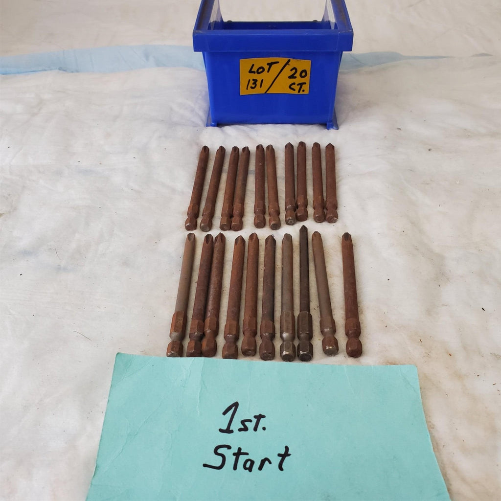 Lot of  20 Vintage Hardware Nails LOT131
