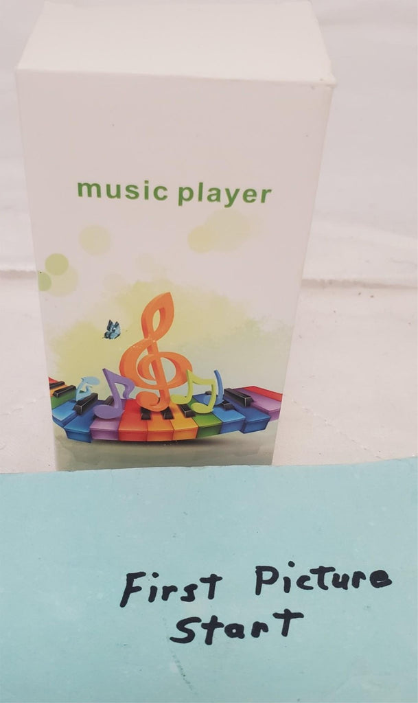 MP3/MP4 Blue Music Player with FM Radio Voice Record & Reet Handsfree