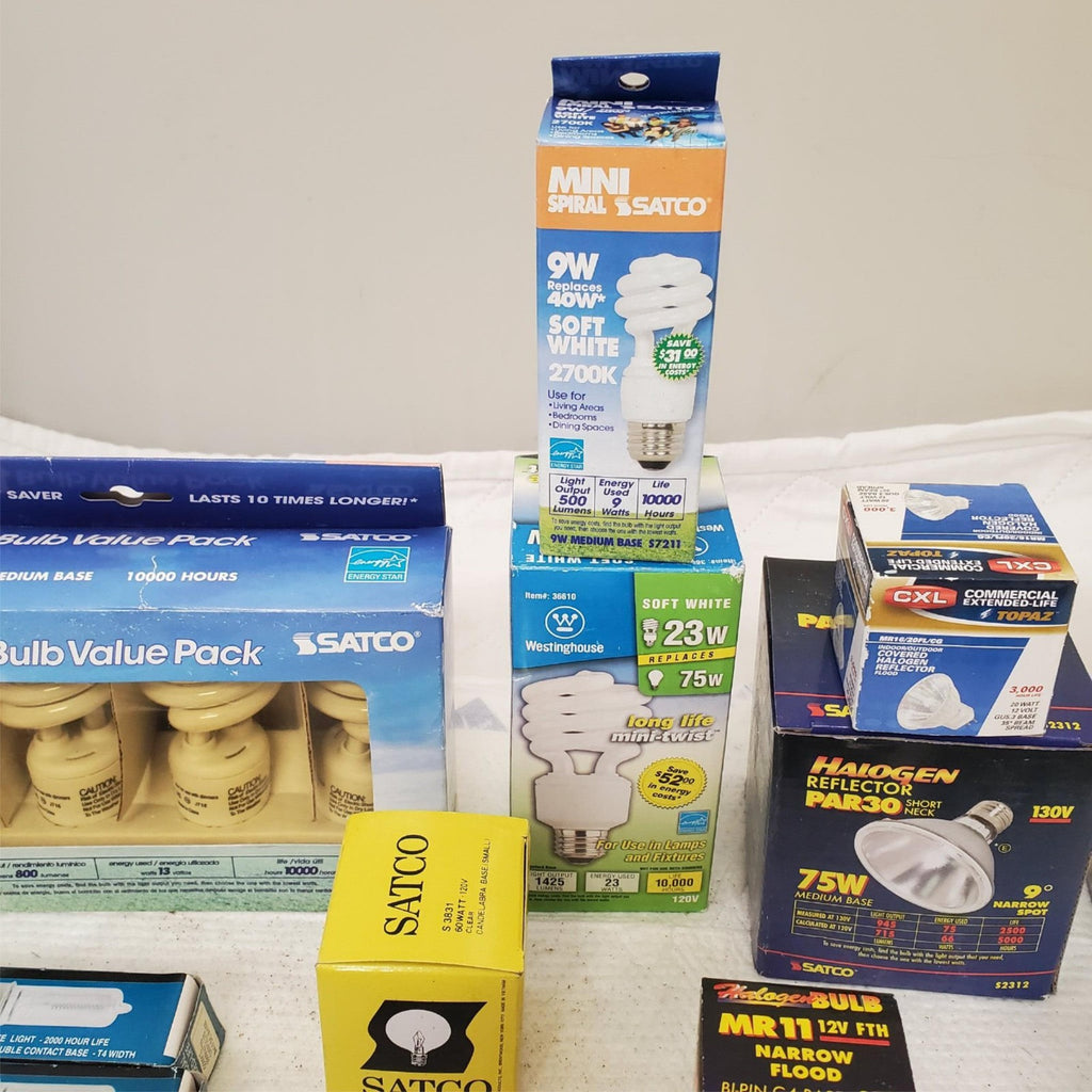 Lot of Multi Brand Assorted Light Bulbs Reflectors