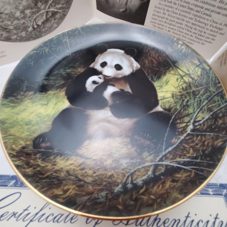 The Snow Leopard and Wildlife Society Collectors Plate by Will Nelson