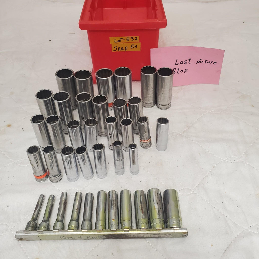Lot of 38 Assorted Snap-On Drive 12-Point Sockets LOT 532