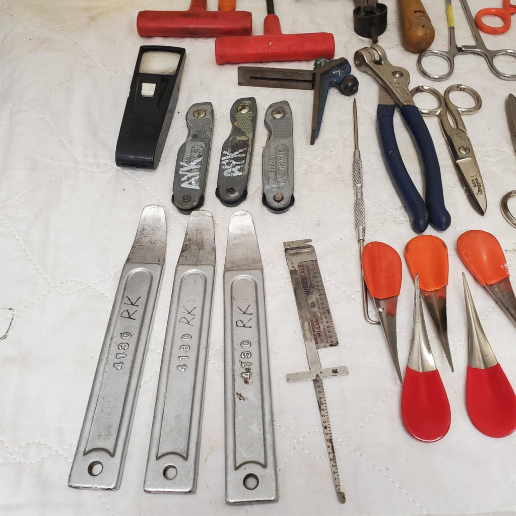 Mixed Lot Precision Hand Tools Scissors Forceps Caliper Pliers Scrapers LOT-547