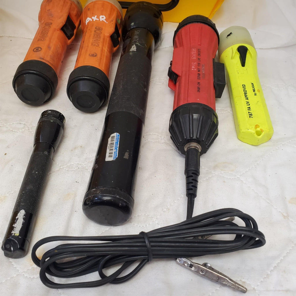 Lot of 6 Assorted Flashlights Maglite Streamlight LOT-825