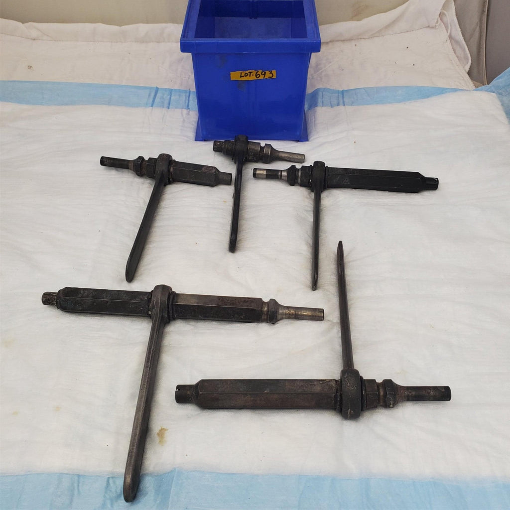 Lot of 5 Assorted Screw Removal Impact Tool LOT-693