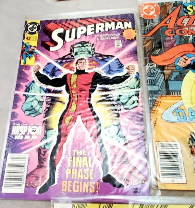 DC Comics Lot Giant Superman 11 | Powerless Superman in Super-Town Superman