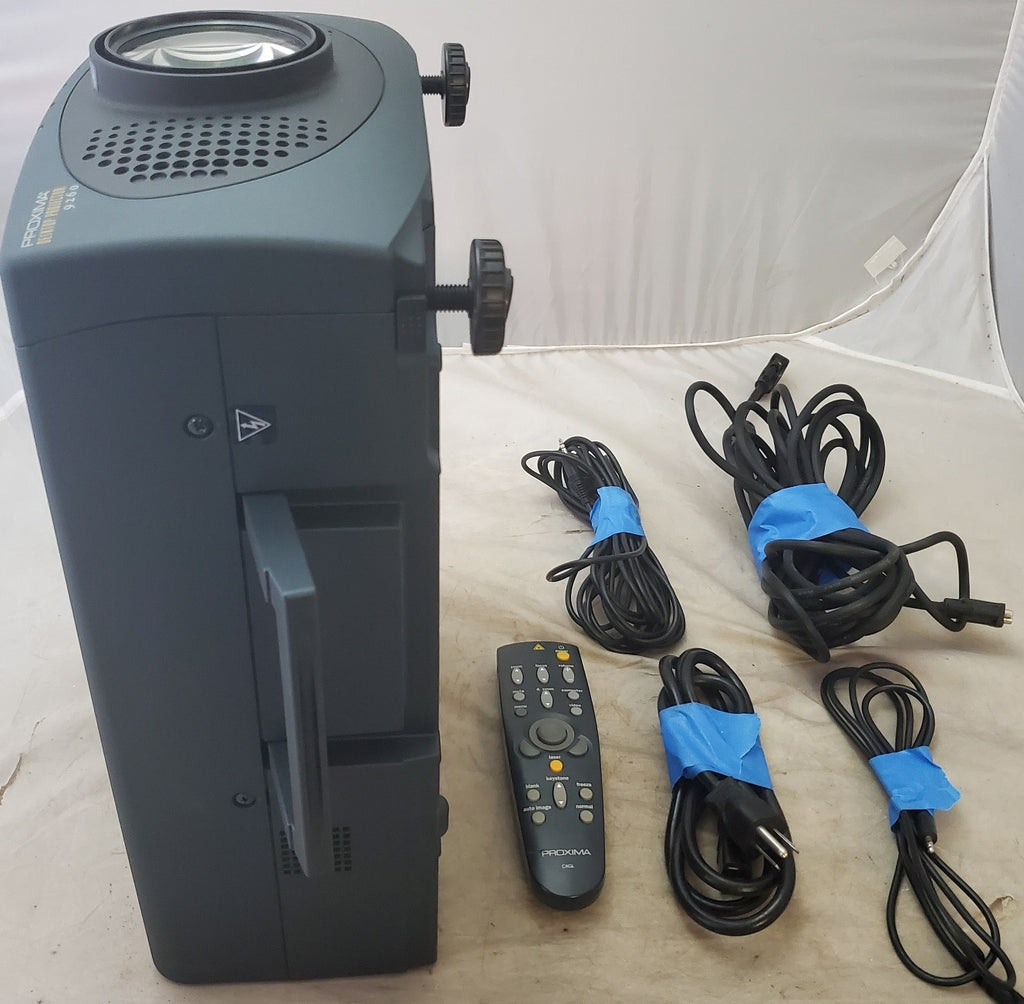 Used InFocus Proxima DP9260 LCD Projector with Case