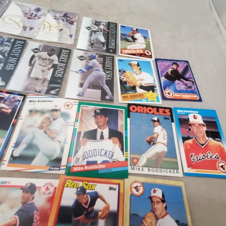 Lot Vintage Orioles Fleer Mike Boddicker Baseball Cards