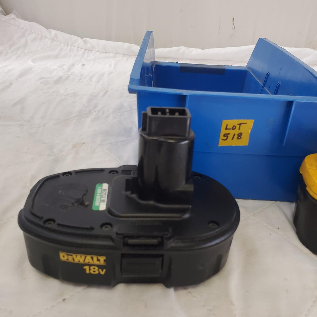 Dewalt 18V XRP DC720 Cordless Drill Driver with Battery & Charger LOT-518