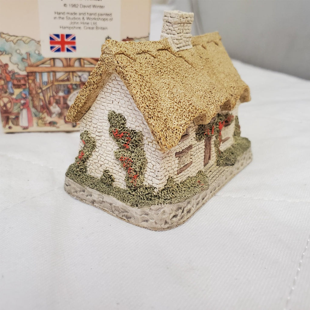 David Winter's Drovers Cottage 1982 & Dower House 1982