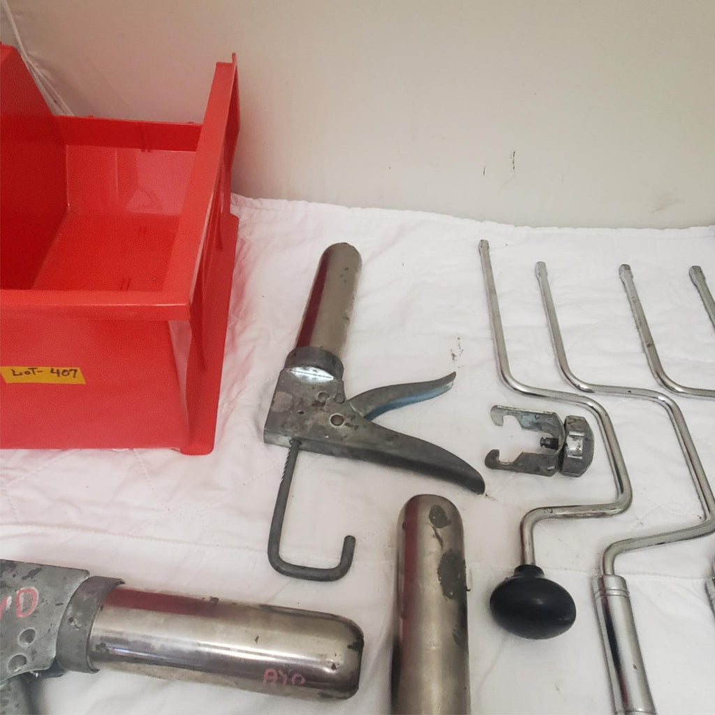 Lot of Semco Model 850 Manual Dispensing Gun Tool LOT-407