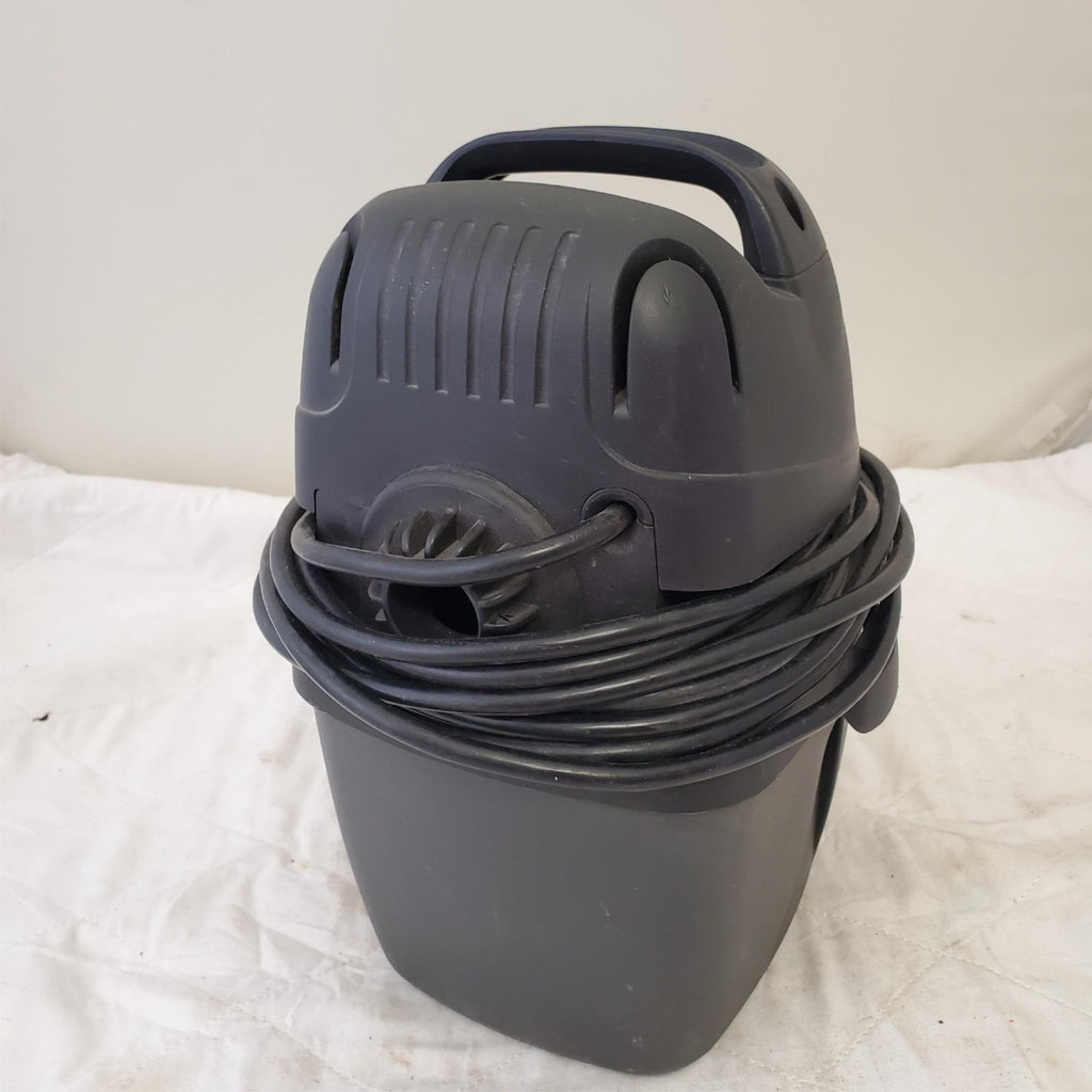 DAYTON Vacuum 2NYE3 1 1/2 gal Tank Wet/Dry Vacuum Cleaner (1) LOT 521