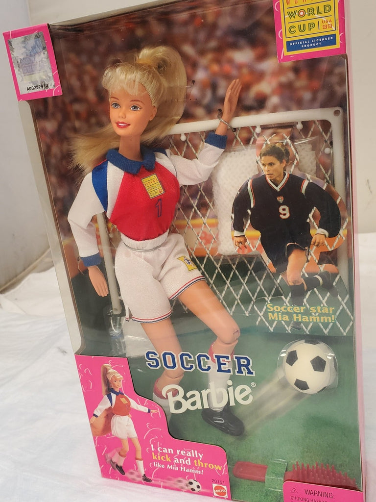 Barbie Soccer Doll Mia Hamm 1999 USA World Cup #20151 Mattel Kicks & Throws