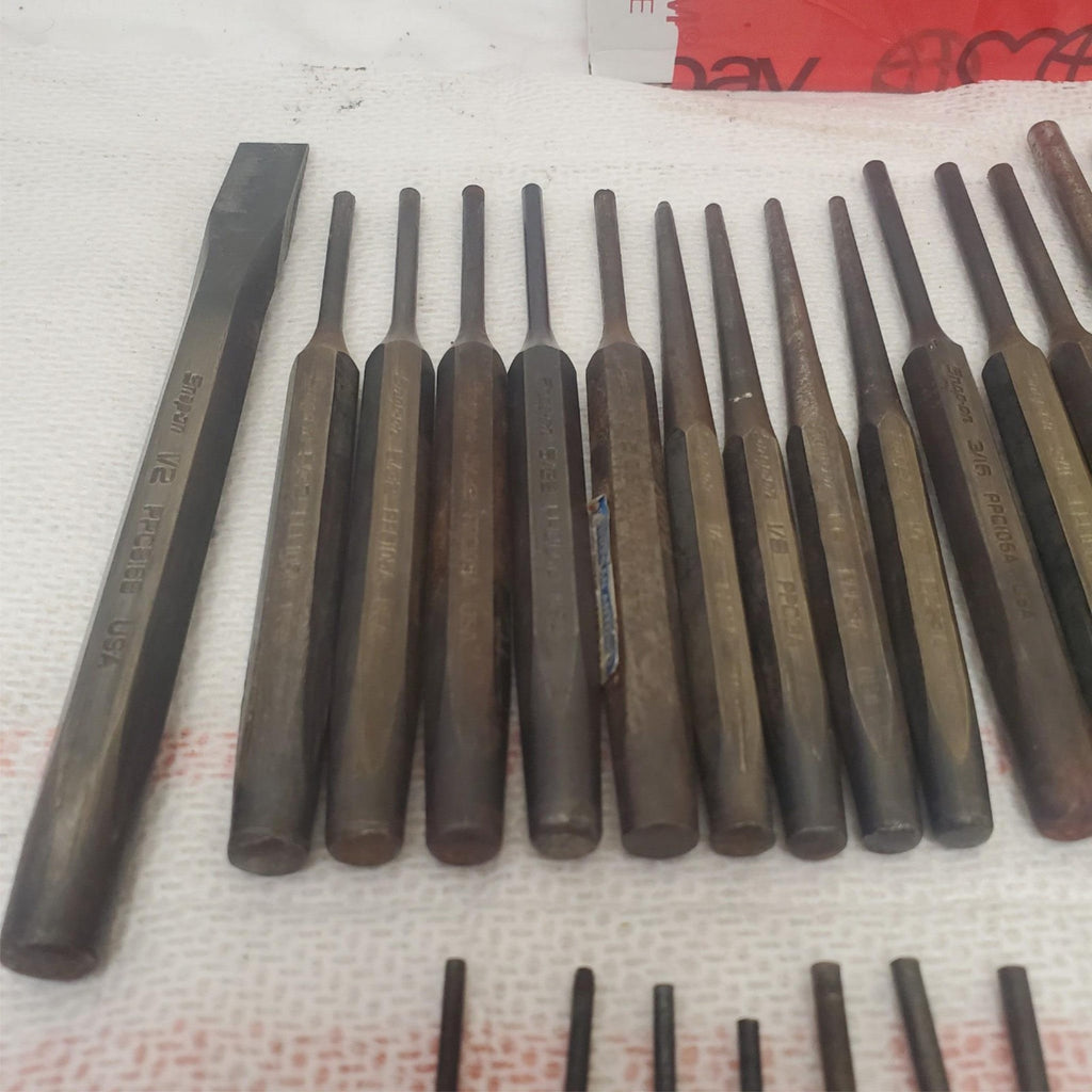 Lot of 32 Assorted  Snap on Punch and Chisel Alignment Tool Set LOT-1055