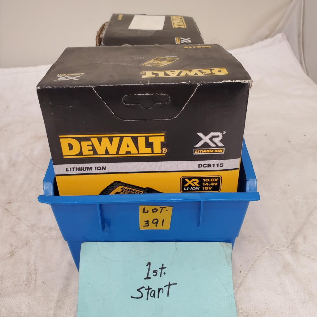Lot of DEWALT DCB115 12-Volt to 20-Volt Lithium-Ion Battery Charger LOT 391