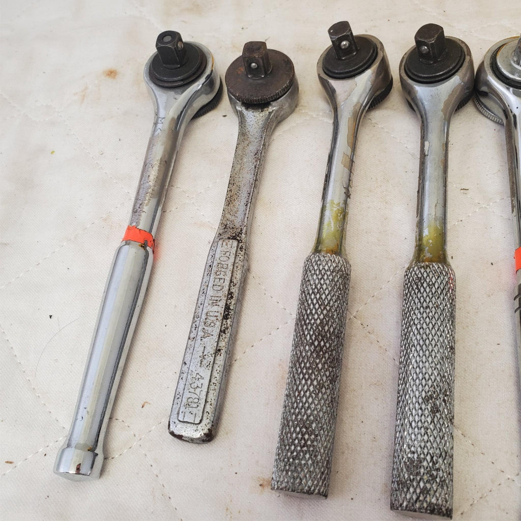 Lot of Assorted Ratcheting Socket Wrenches LOT 550