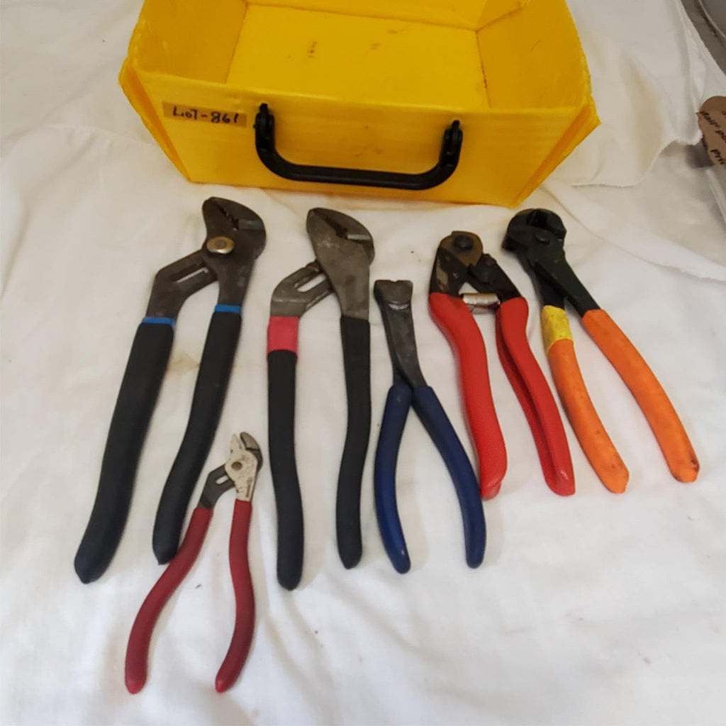 Lot of 6 Assorted Mechanic's Pliers Set LOT-861