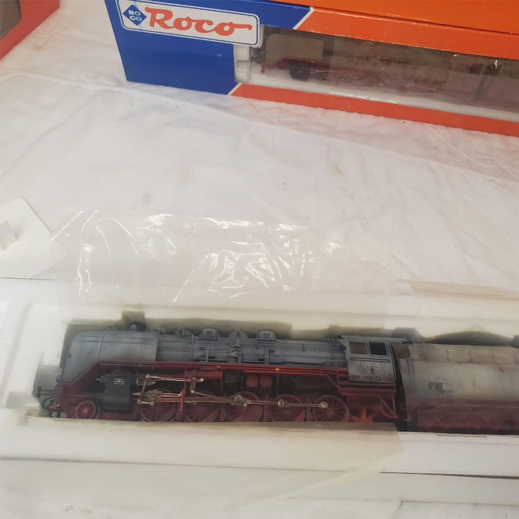 Roco International HO 44083, 43416, 43311 & 43300 Train Set