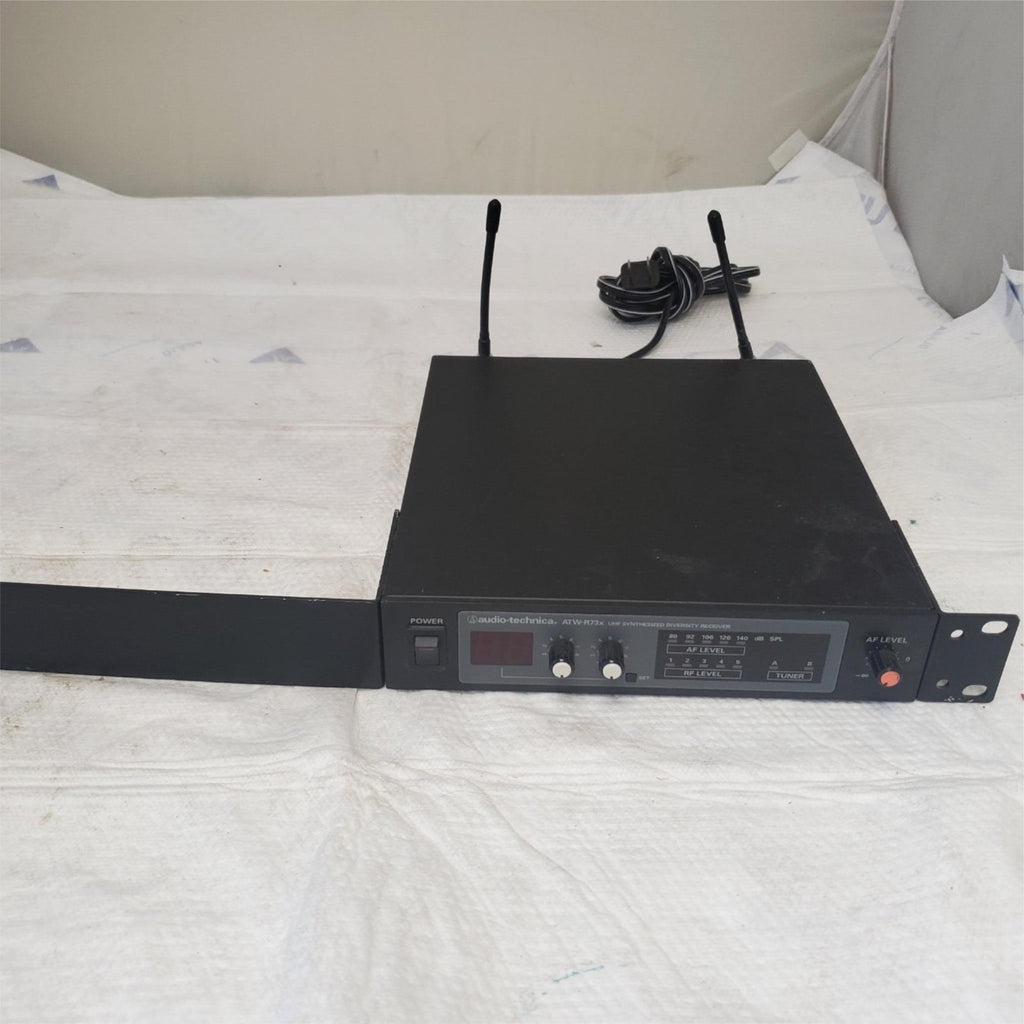 Vintage Audio-Technica ATW-R73x UHF Receiver 120V 60hz 9W - Rackmountable
