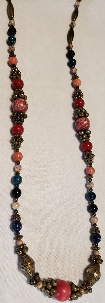 Genuine Ladies Handmade Silver Tone and Red Chips Beaded Necklace