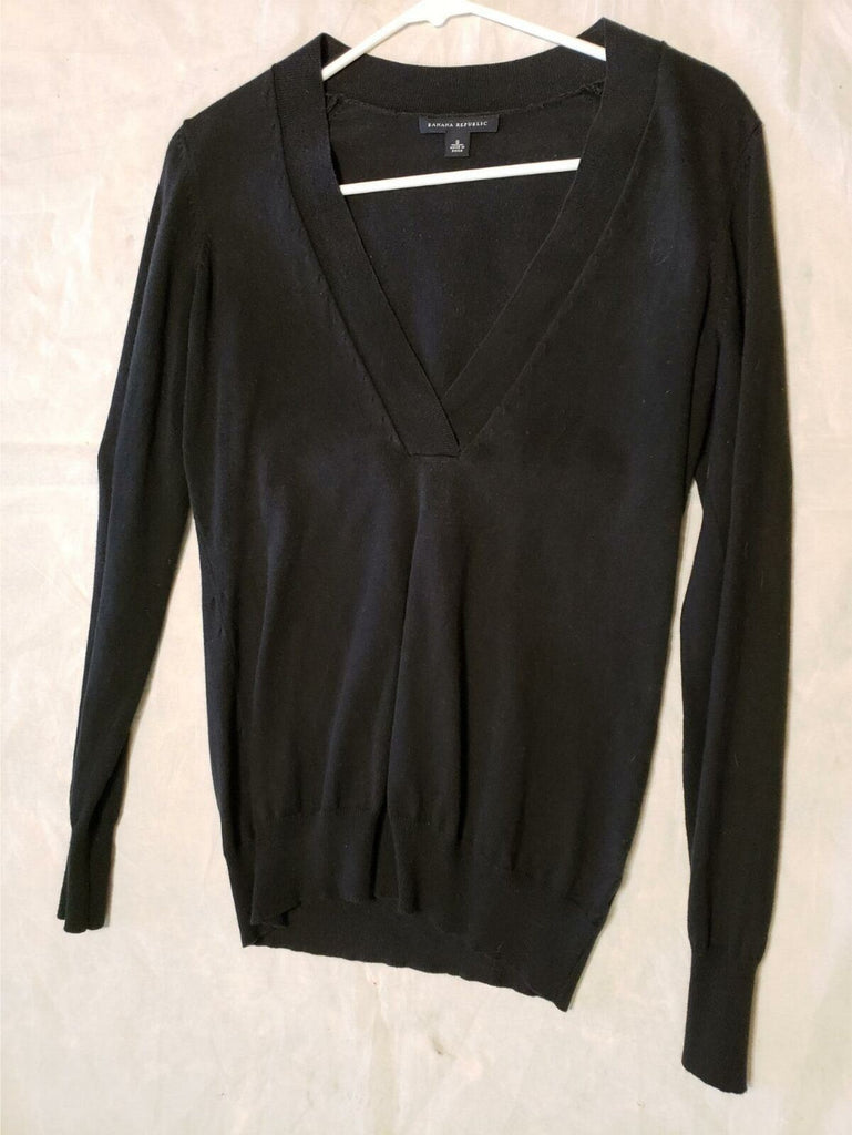 Banana Republic V-Neck Black Long Sleeve Sweater Extra Fine Merino Jumper Small.