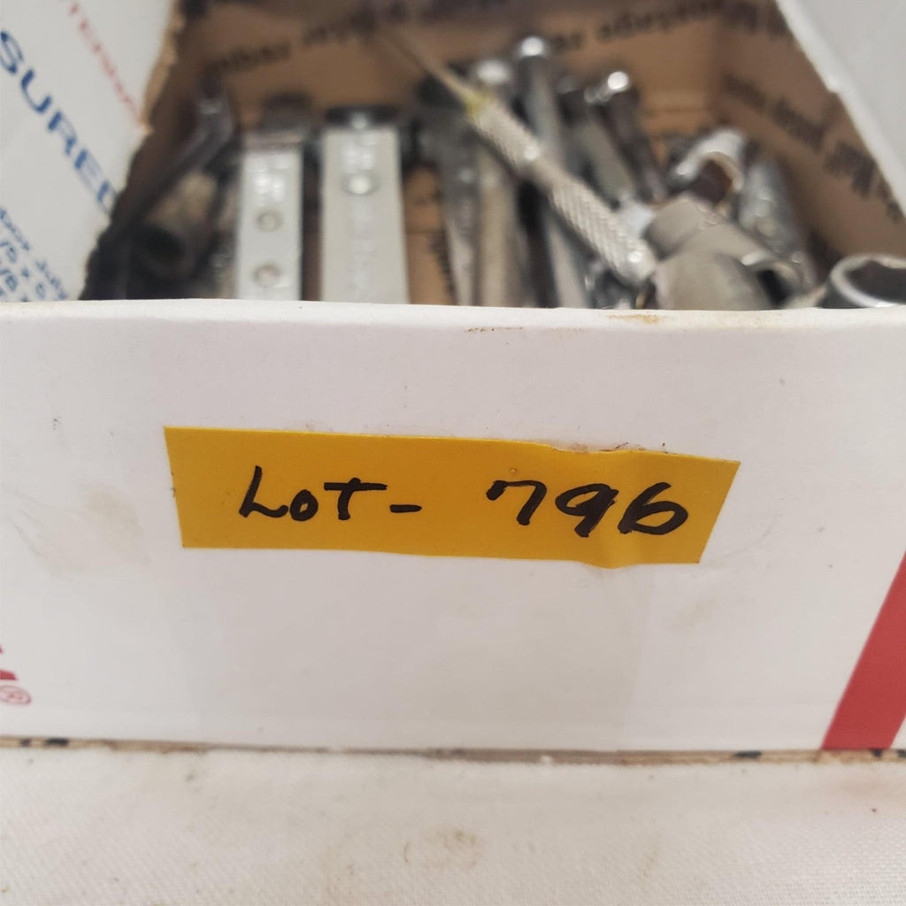 Lot of 26 Assorted Multi Brands Ratchet Wrench & Socket Set LOT-796