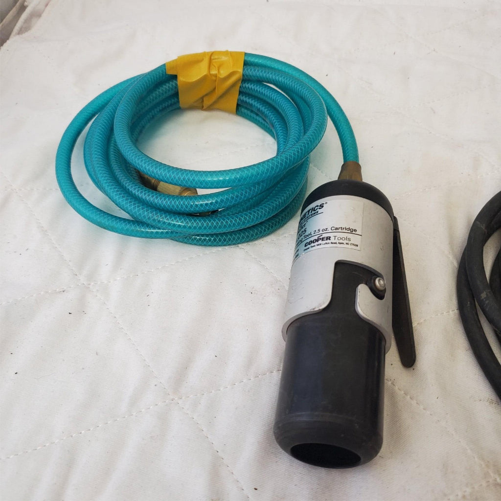 Lot of Kahnetics CIL025 Weller Dispensing Sealant Gun LOT 674