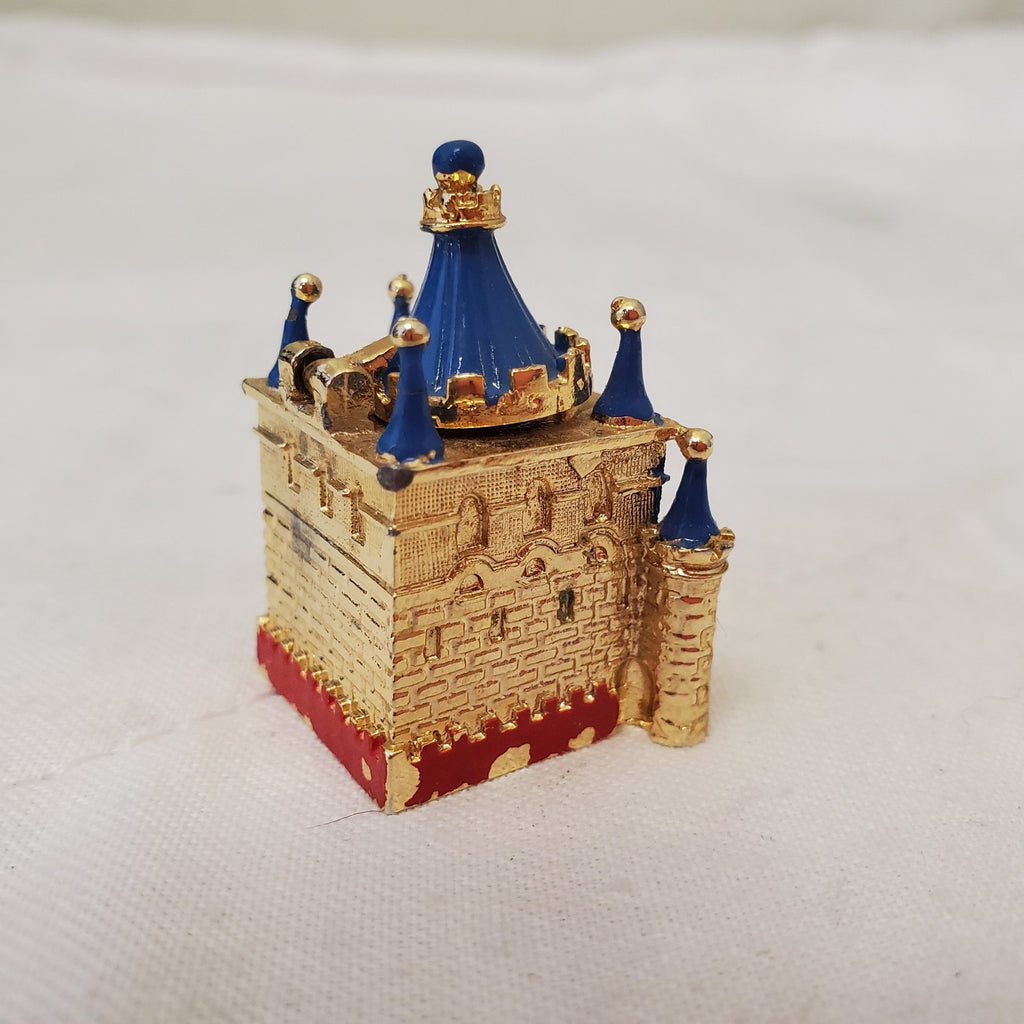 Vintage MSI 1987 Miniature Metal Castle Gaurd Princess Figurine Trinket Box