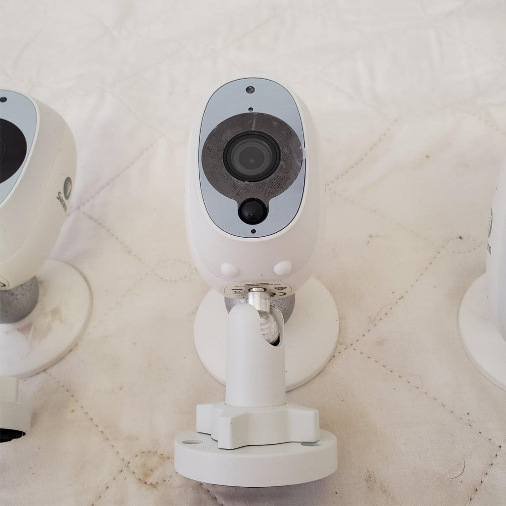 Lot of Swann SWWHD-INTCAM 1080p Wireless Smart Security Cameras