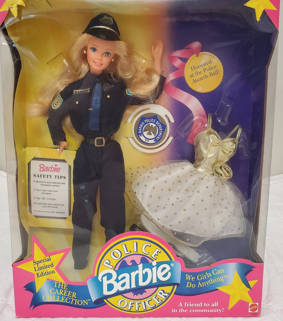 Vintage 1993 Police Officer Barbie Doll Super Rare Mattel Career Series