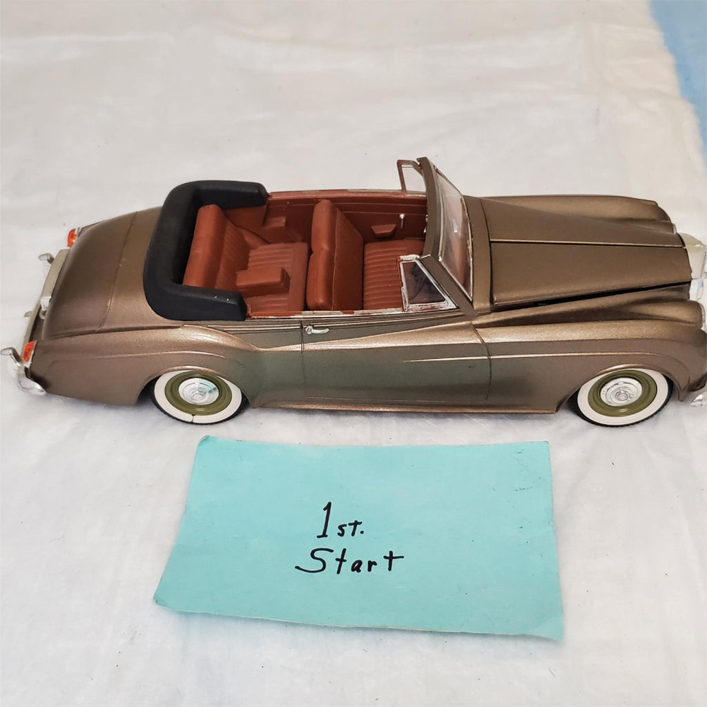 Vintage Bentley Collection Silver Cloud Die Cast Car