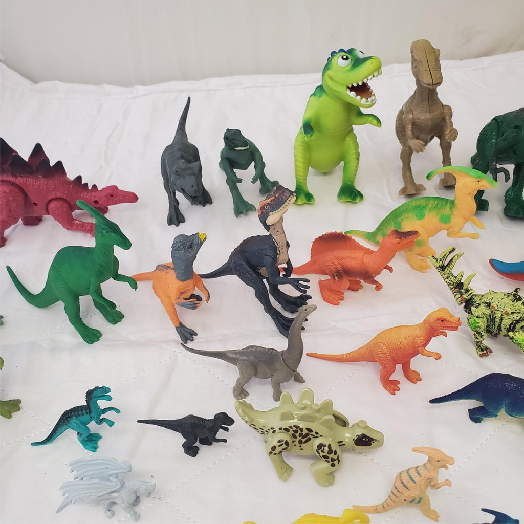 Lot of Assorted Small & Mini Dinosaurs Toys Various Species