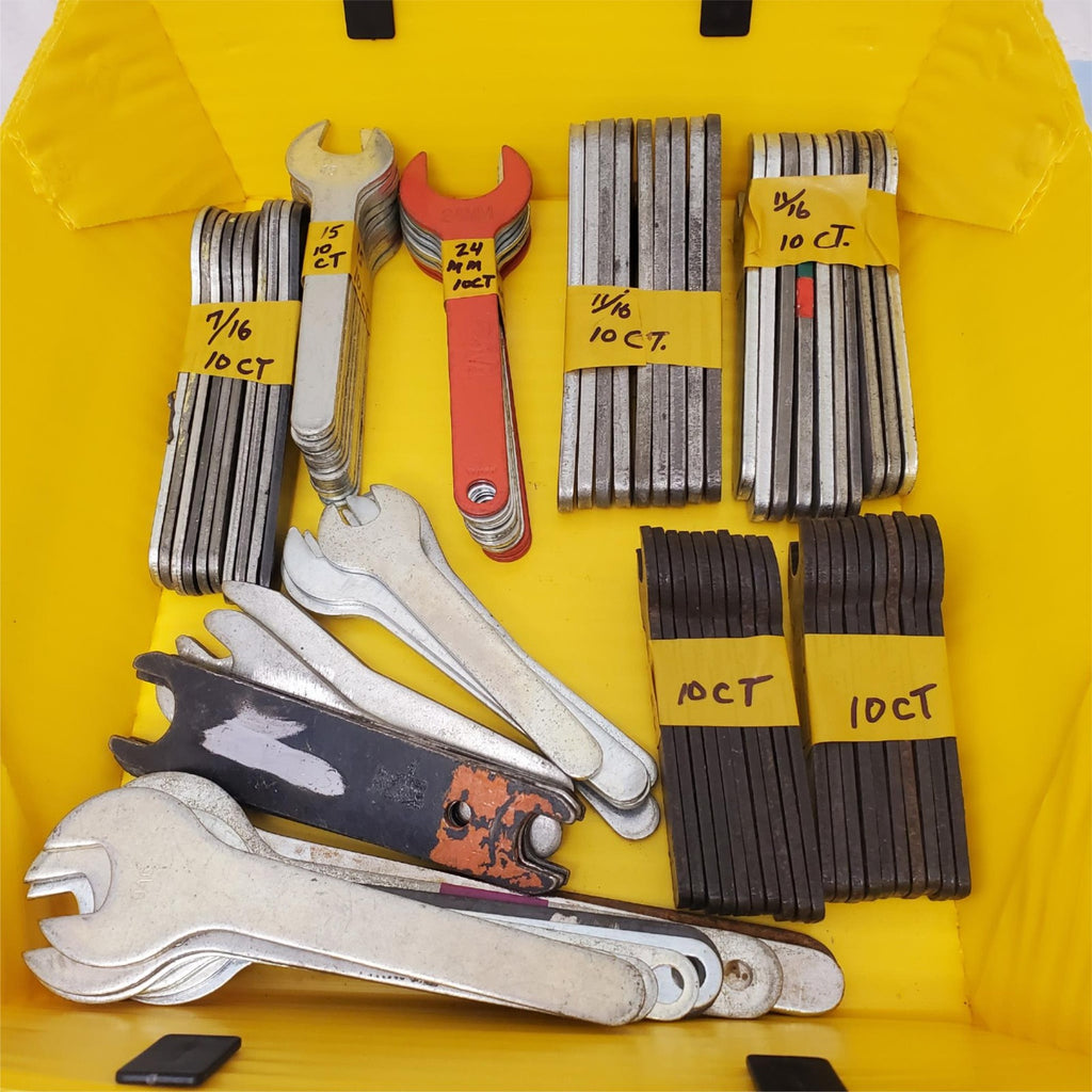 Combination Wrenches & Key Set in Different Sizes Lot 107