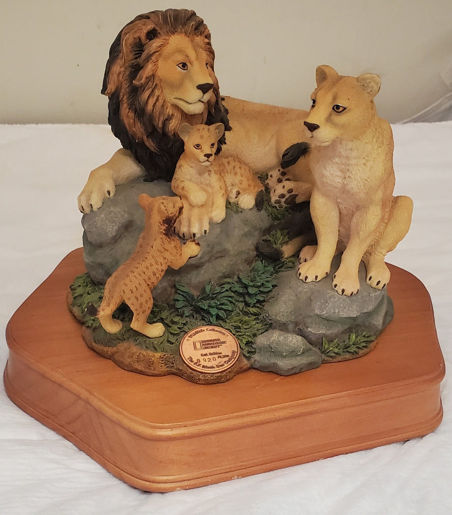 National Geographic Wildlife Collection San Francisco Music Box