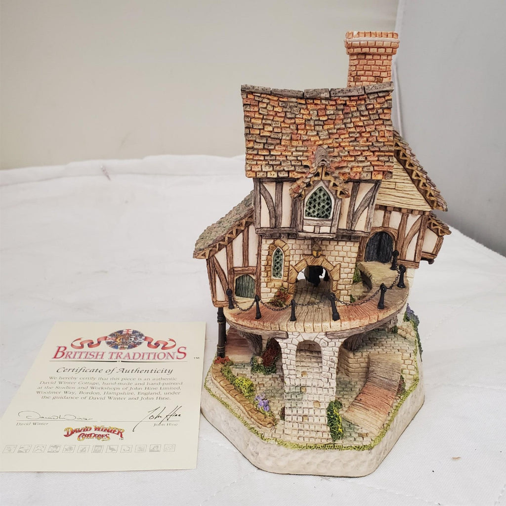 David Winter's Cottages Mad Baron Fourthrite's Folly 1992