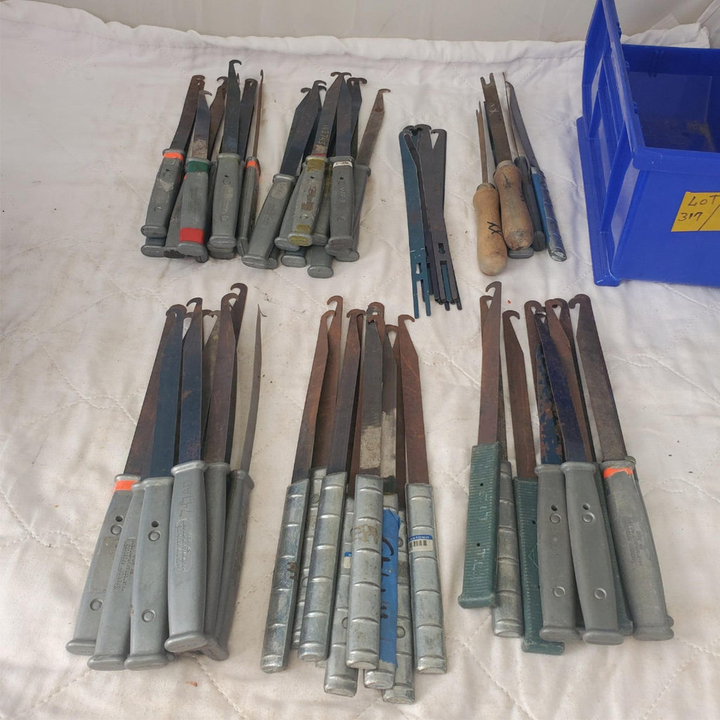 Lot of 69 Sheridan Assorted Brands Chip Chaser Deburring Aircraft Tool LOT-317